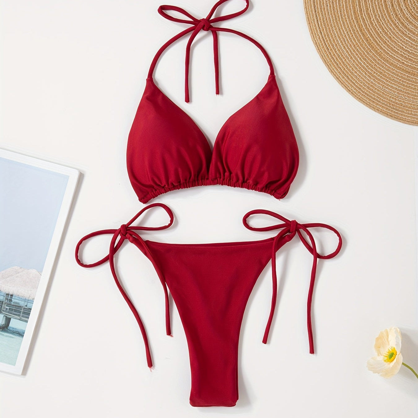 Bikini liemenėlė ant kaklo su V formos kelnaitėmis
