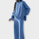 Komplektas, pasižymintis nesenstanti elegancija ir patogumu