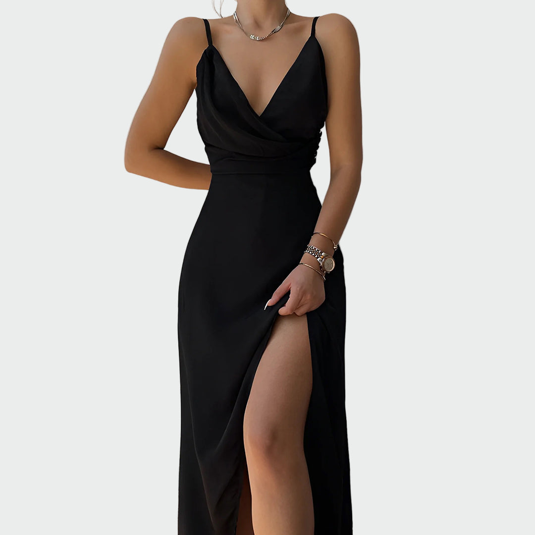 Elegantiška suknelė be petnešėlių