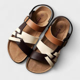 Blizgantys sandalai